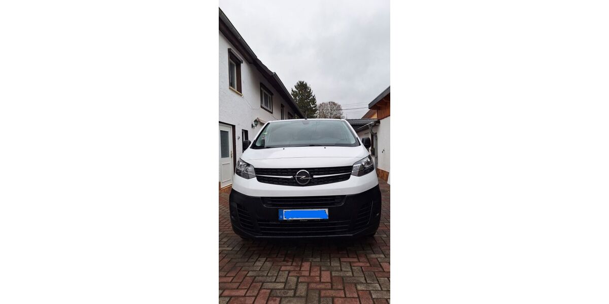 Opel Vivaro 124.000 km 12.600 &euro; Nürnberg 90427