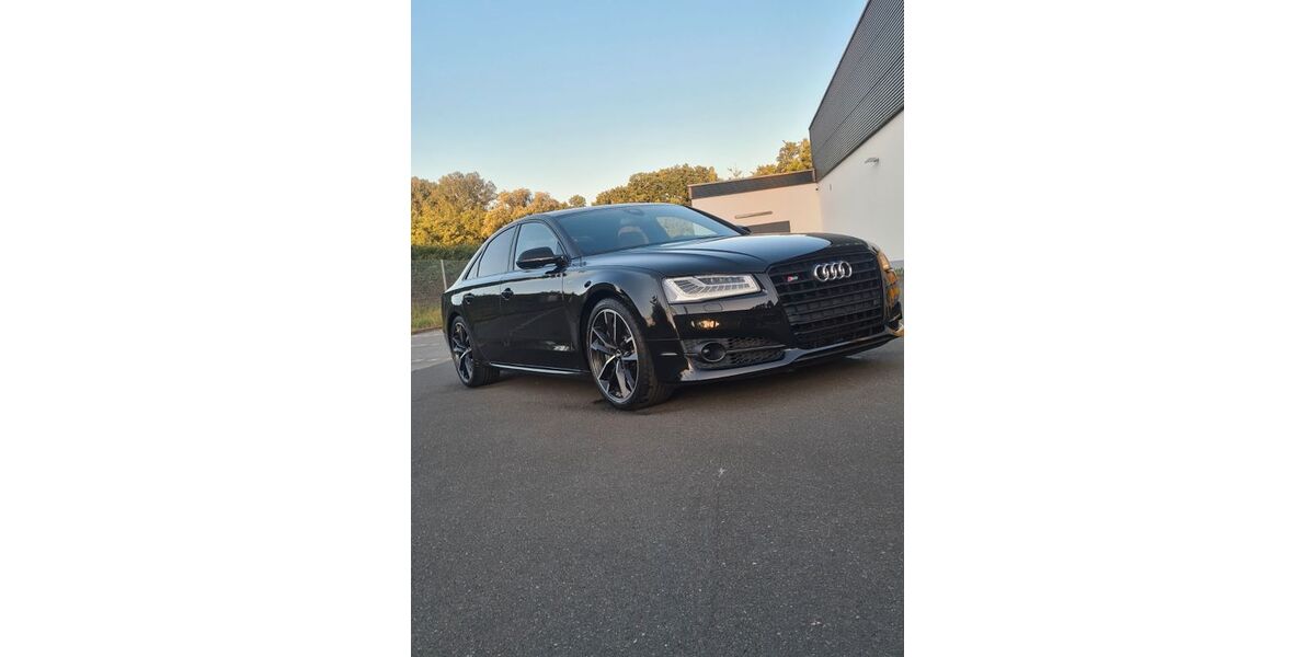 Audi S8 98.341 km 40.990 &euro; Neunkirchen 91077