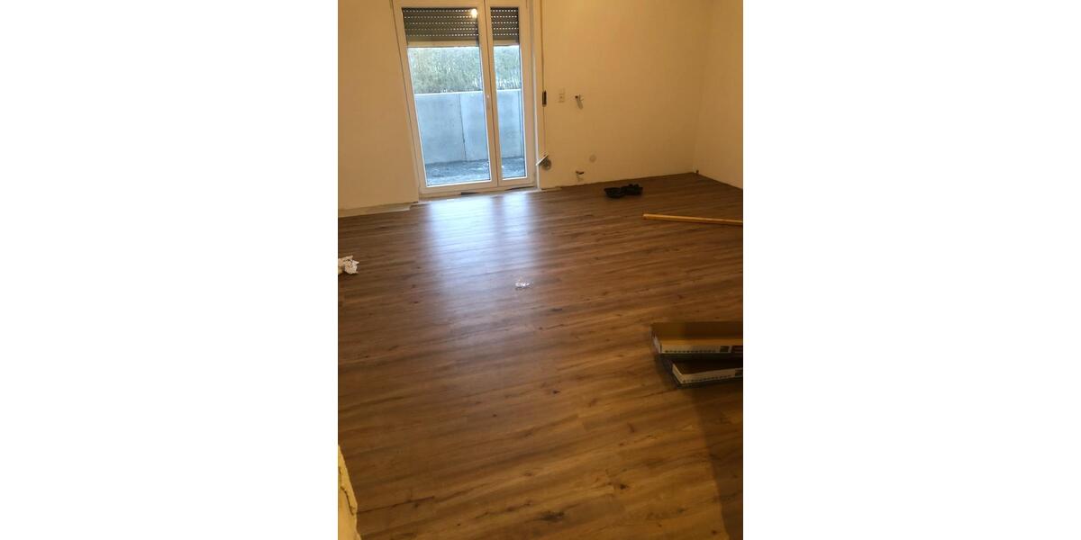 Etagenwohnung Lonnerstadt - 3.5 Zimmer, 94 m&sup2;, 850&euro; | Angebot:25883155