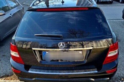 Mercedes-Benz C 250 284.000 km 5.600 &euro; Nürnberg 90403