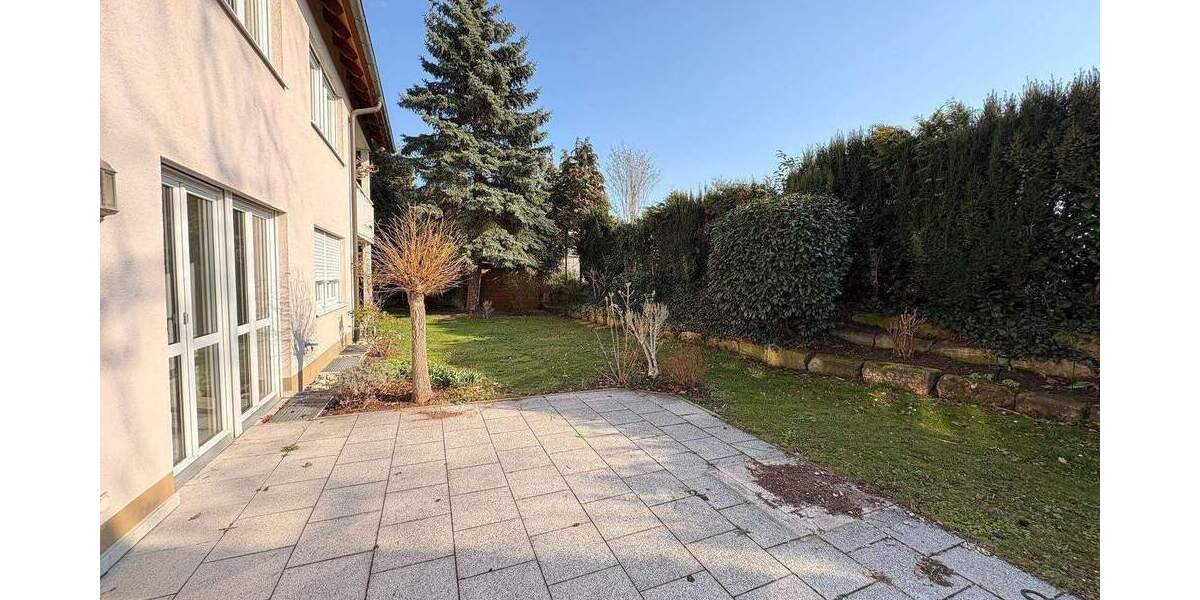 Etagenwohnung Nürnberg Gaismannshof - 4 Zimmer, 145 m&sup2;, 1.950&euro; | Angebot:26644405