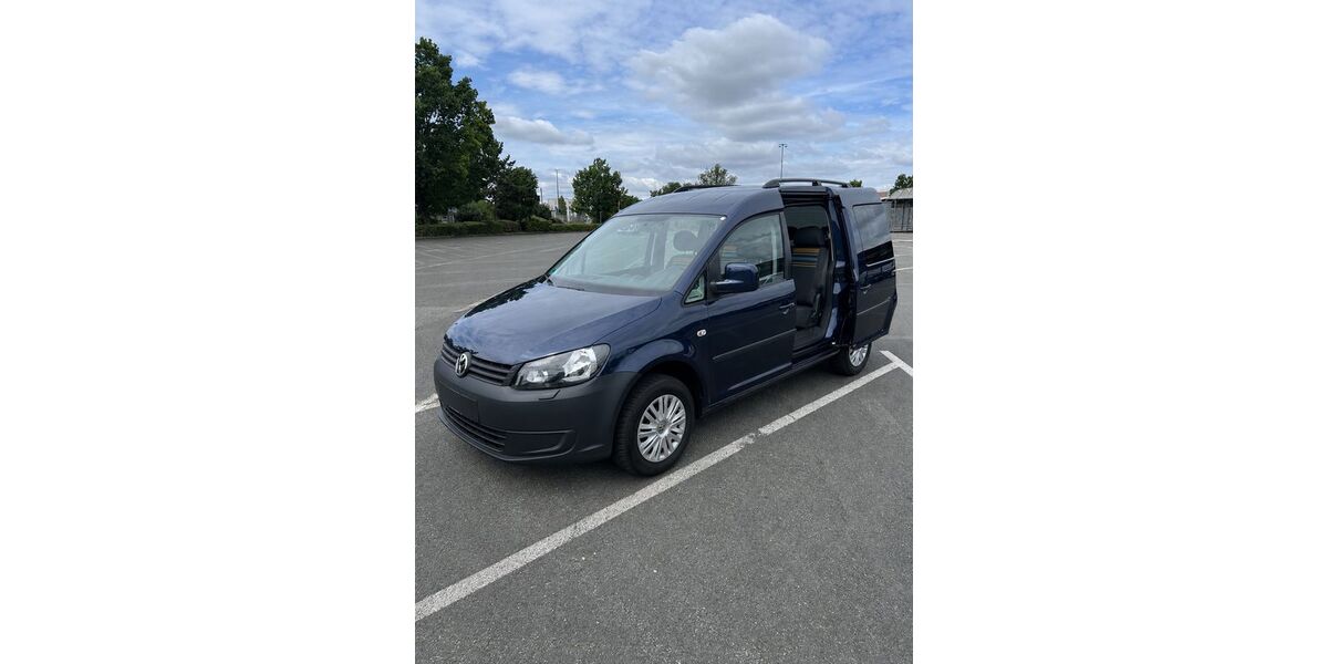VW Caddy 93.000 km 11.700 &euro; Nürnberg 90431