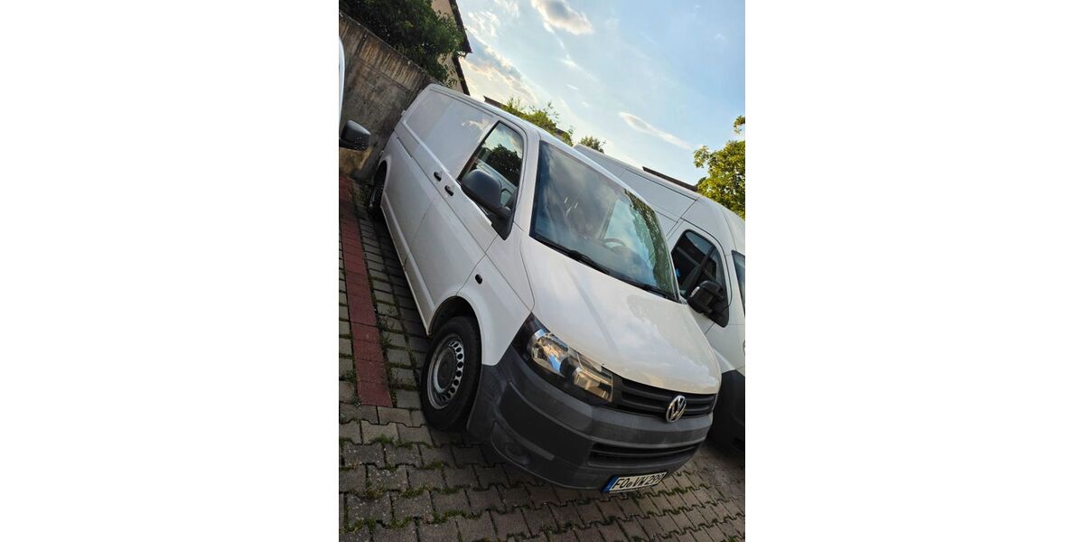 VW T5 Transporter 243.880 km 8.999 &euro; Forchheim 91301