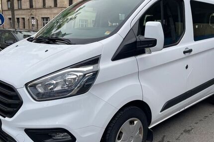 Ford Transit Custom 312.819 km 9.350 &euro; Fürth ( bei Nürnberg ) 90762