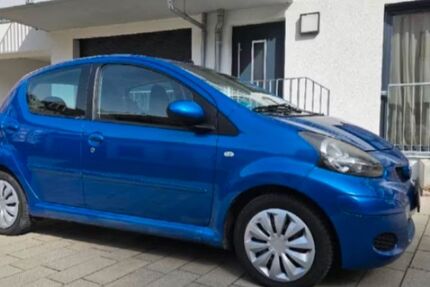 Toyota Aygo (X) 121.000 km 2.400 &euro; Nürnberg 90429