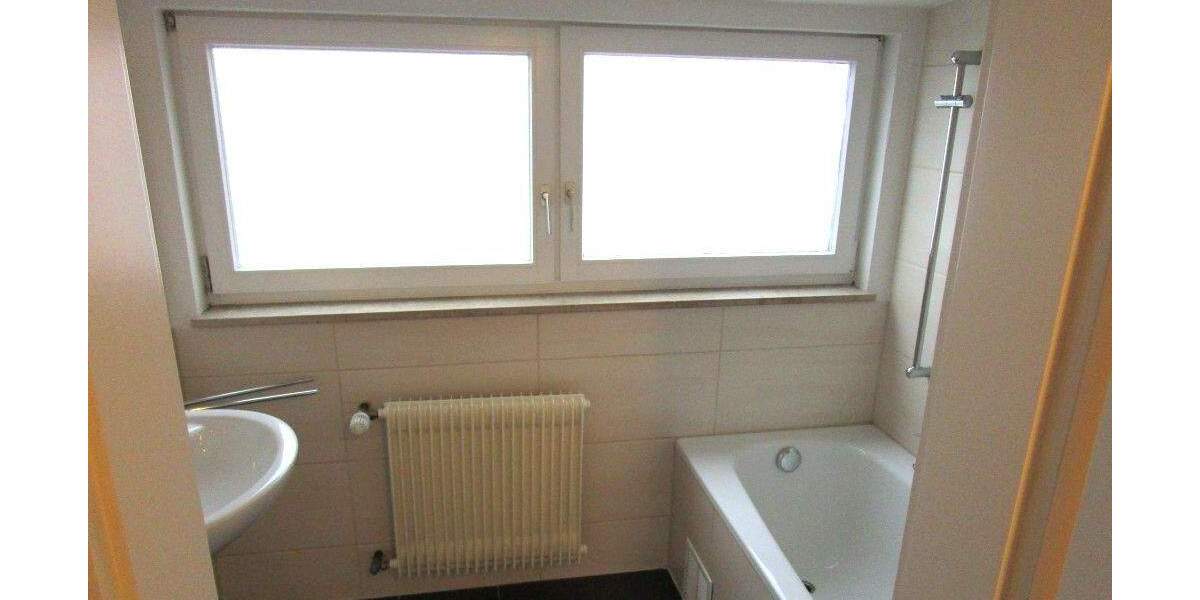 Mehrfamilienhaus, Wohnhaus Nürnberg Schweinau - 7 Zimmer, 173 m&sup2;, 669.000&euro; | Angebot:25704396