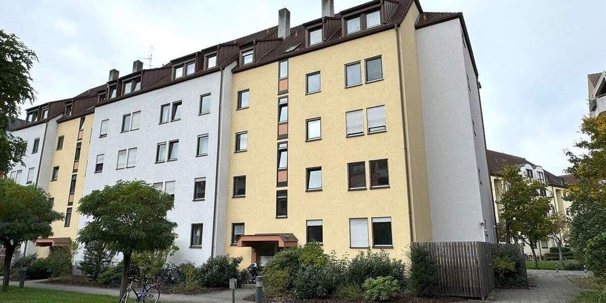 Etagenwohnung Erlangen Innenstadt - 2 Zimmer, 63 m&sup2;, 274.000&euro; | Angebot:25728899