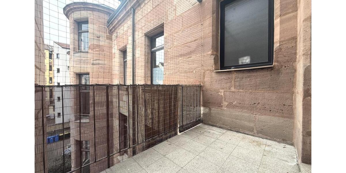 Etagenwohnung Nürnberg Eberhardshof - 3 Zimmer, 105 m&sup2;, 1.360&euro; | Angebot:25481406