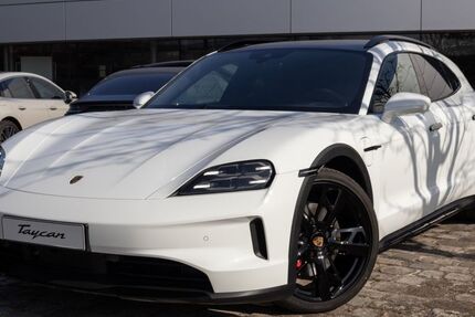 Porsche Taycan 19.900 km 114.990 &euro; Nürnberg 90425