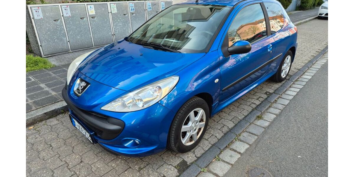 Peugeot 206 243.000 km 1.150 &euro; Nürnberg 90482