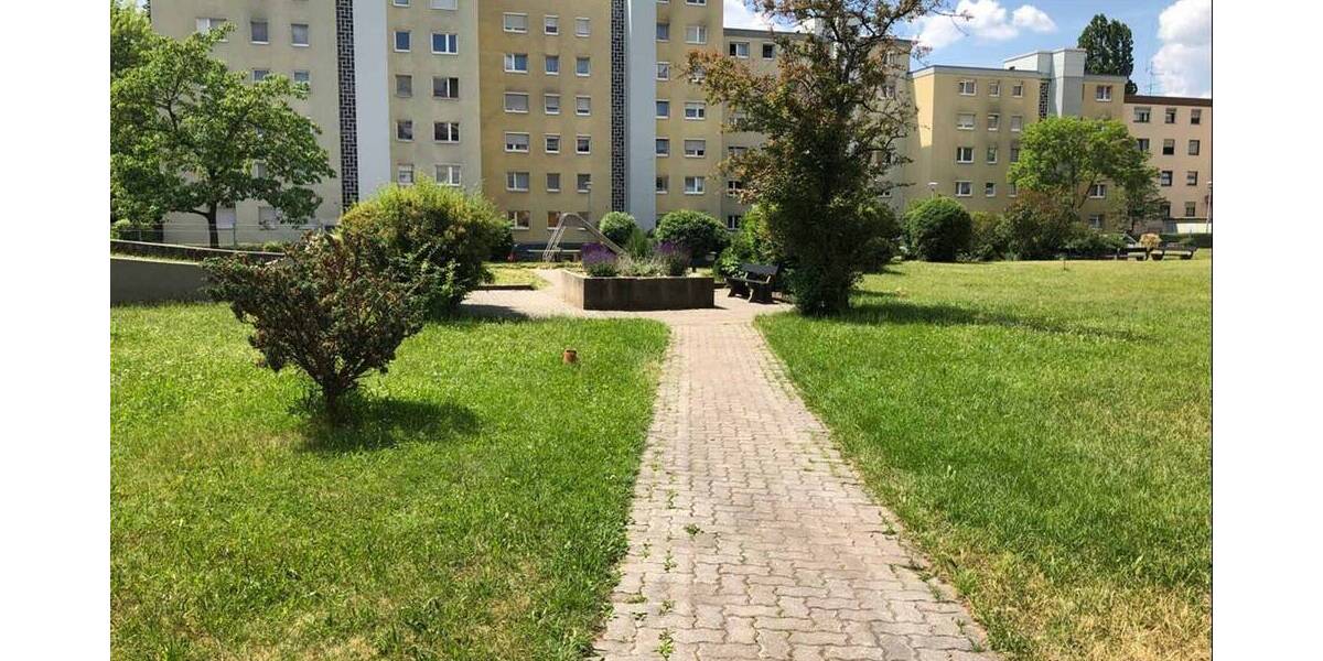 Etagenwohnung Fürth Nordstadt - 3 Zimmer, 74 m&sup2;, 210.000&euro; | Angebot:26841033