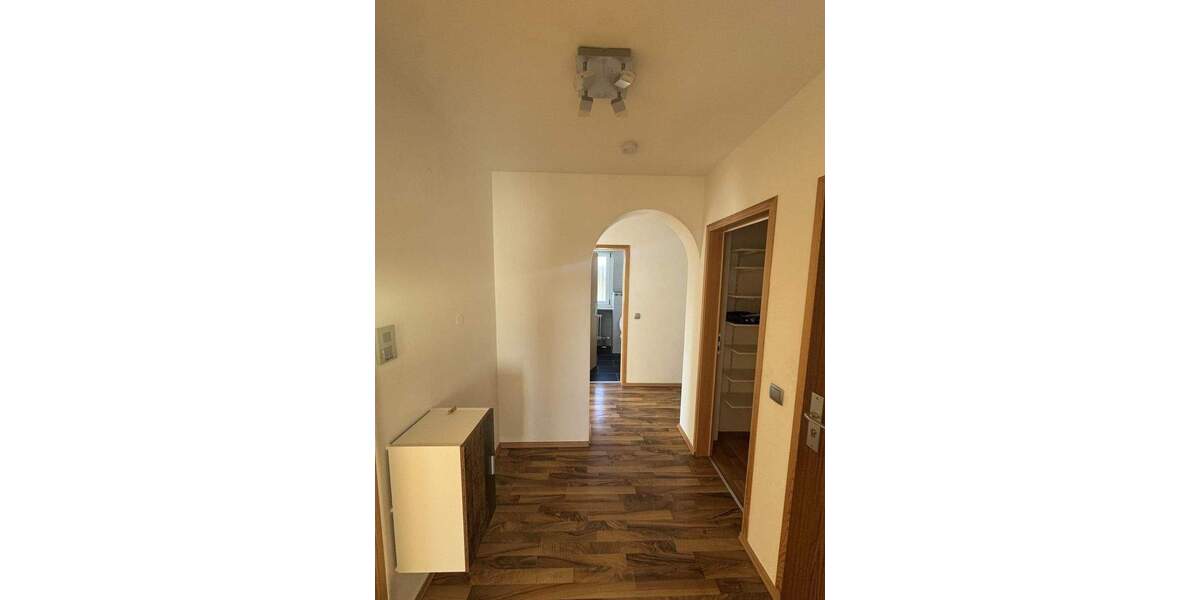 Etagenwohnung Roth - 3 Zimmer, 73 m&sup2;, 235.000&euro; | Angebot:25678164