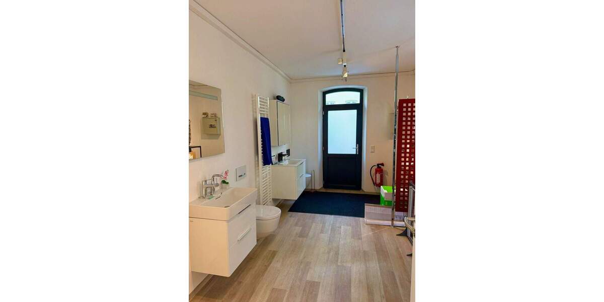 Gewerbeobjekt Nürnberg Gostenhof - 4 Zimmer, 1.600&euro; | Angebot:25744762