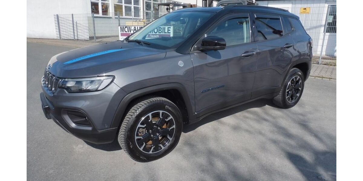 Jeep Compass 101.400 km 19.900 &euro; Fürth 90763