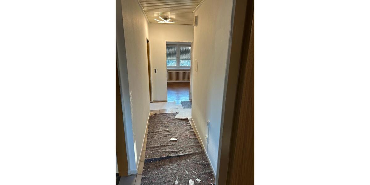 Etagenwohnung Burgthann - 4 Zimmer, 75 m&sup2;, 900&euro; | Angebot:25907860