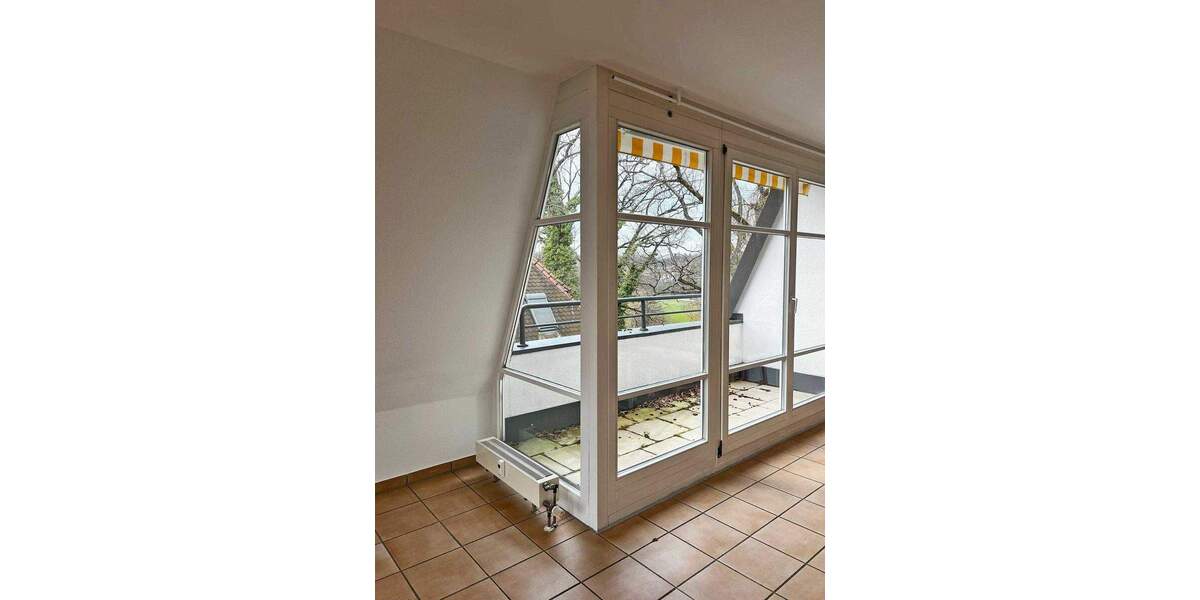 Etagenwohnung Nürnberg Mögeldorf - 2 Zimmer, 80 m&sup2;, 1.115&euro; | Angebot:25895935