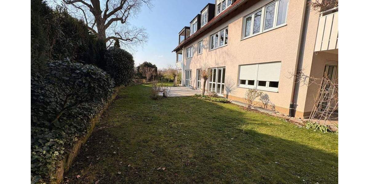 Etagenwohnung Nürnberg Gaismannshof - 4 Zimmer, 145 m&sup2;, 2.000&euro; | Angebot:25940493