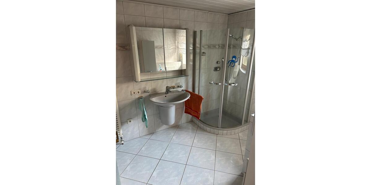 Einfamilienhaus Lauf an der Pegnitz - 7 Zimmer, 170 m&sup2;, 430.000&euro; | Angebot:25408089