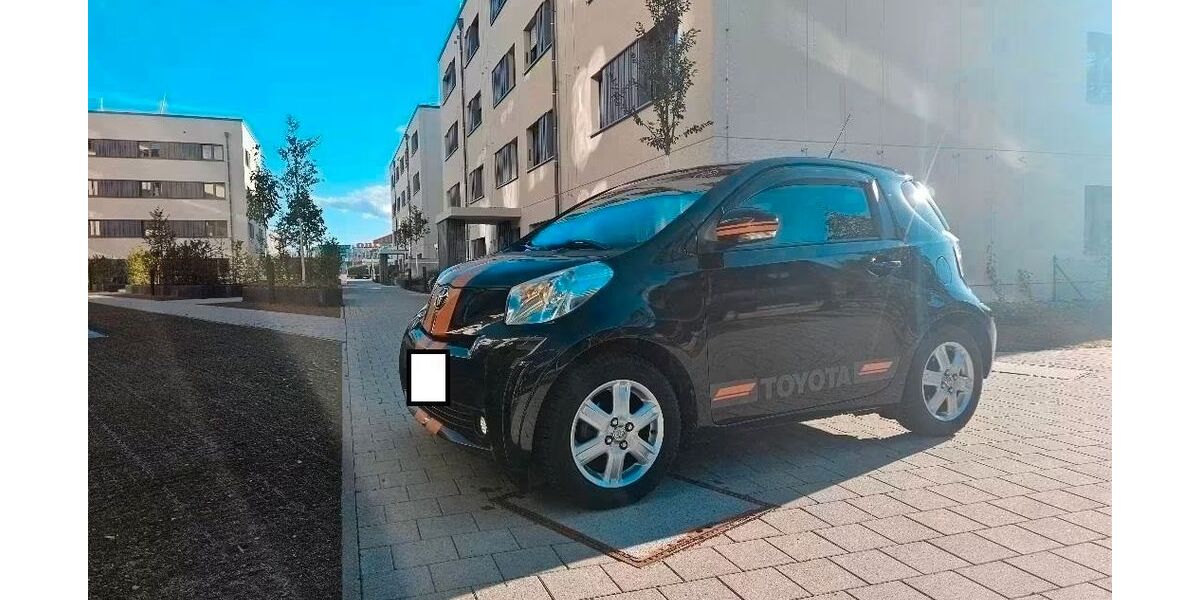Toyota IQ 118.000 km 3.300 &euro; Nürnberg 90429