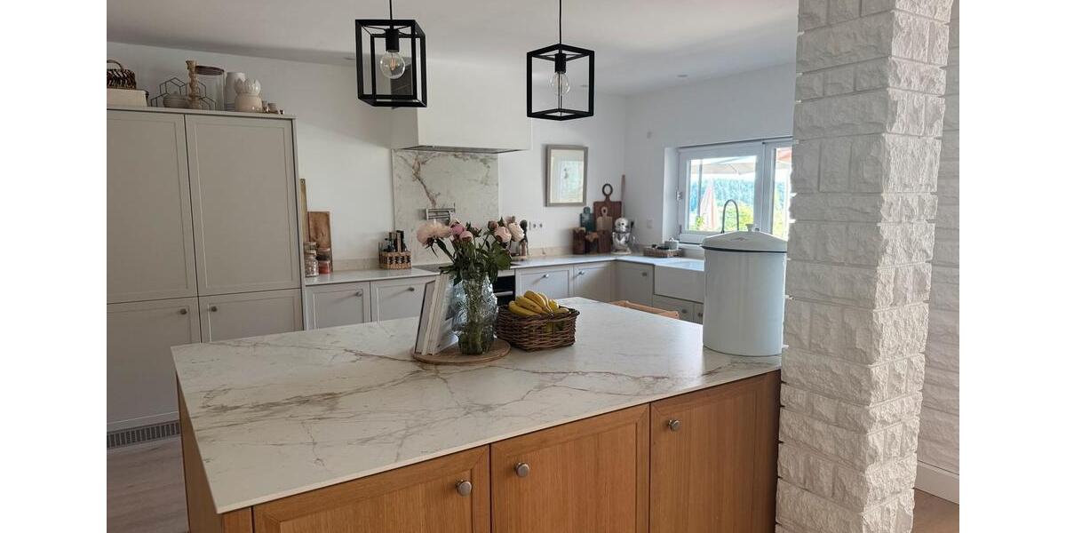 Terrassenwohnung Schwabach - 4 Zimmer, 190 m&sup2;, 1.900&euro; | Angebot:25794968