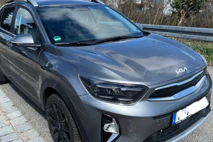 Kia Stonic 59.000 km 18.890 &euro; Burgthann 90559