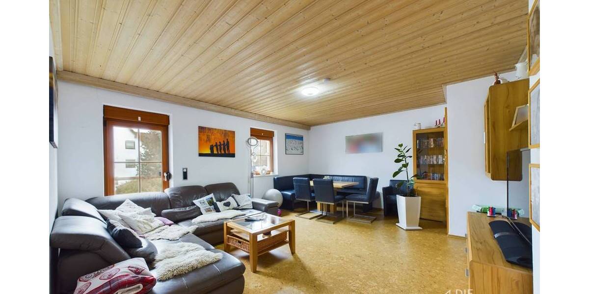 Mehrfamilienhaus, Wohnhaus Lauf an der Pegnitz Bullach - 9 Zimmer, 110 m&sup2;, 700.000&euro; | Angebot:25672588