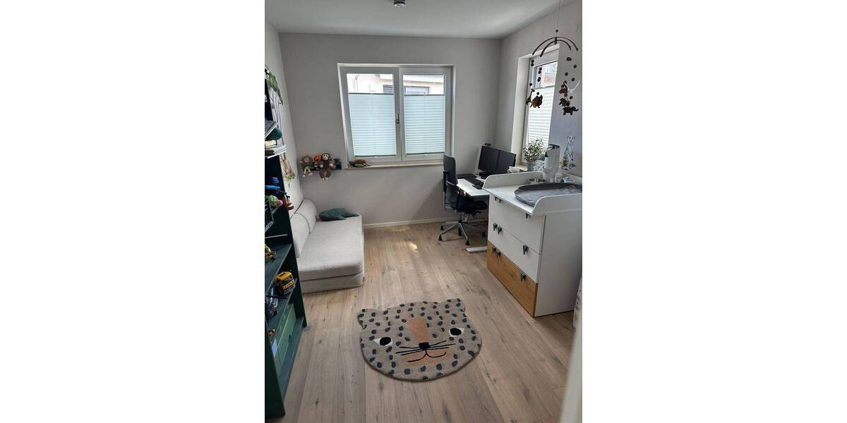 Etagenwohnung Veitsbronn - 3 Zimmer, 78 m&sup2;, 1.020&euro; | Angebot:26554970