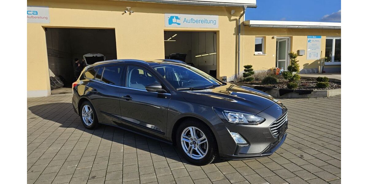 Ford Focus 99.000 km 11.990 &euro; Büchenbach 91186