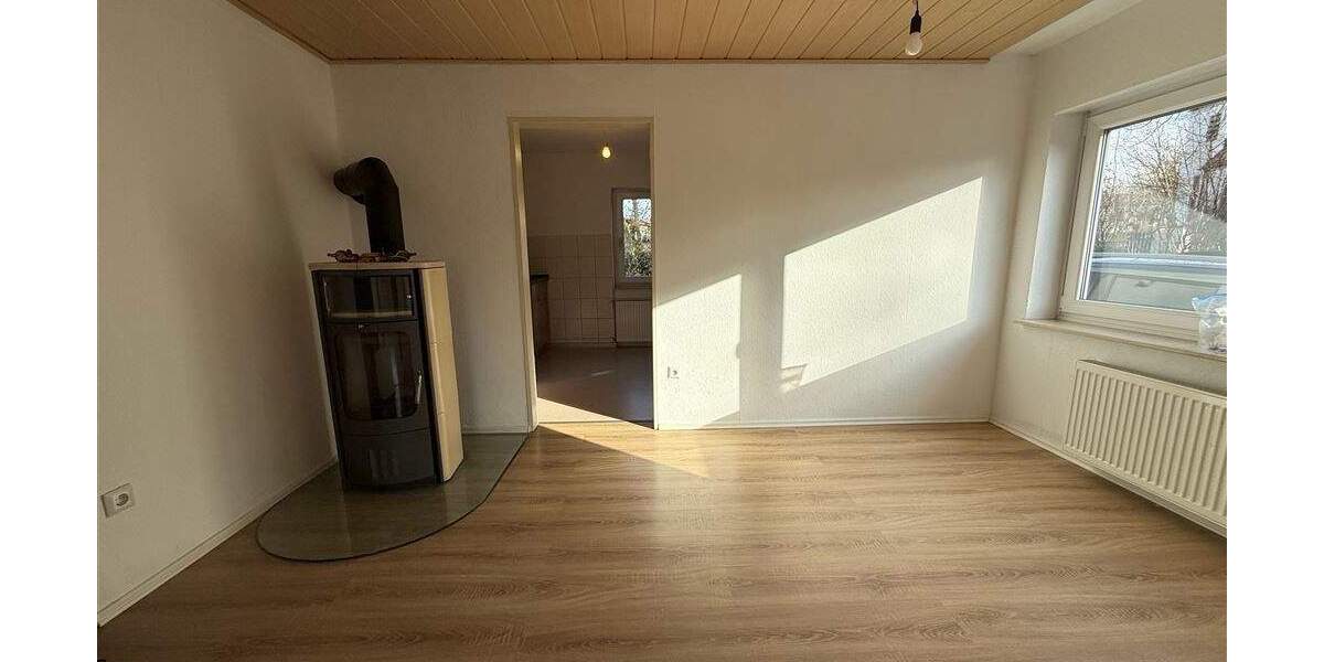 Einfamilienhaus Winkelhaid b Nürnberg Winkelhaid - 9 Zimmer, 250 m&sup2;, 499.000&euro; | Angebot:25689609