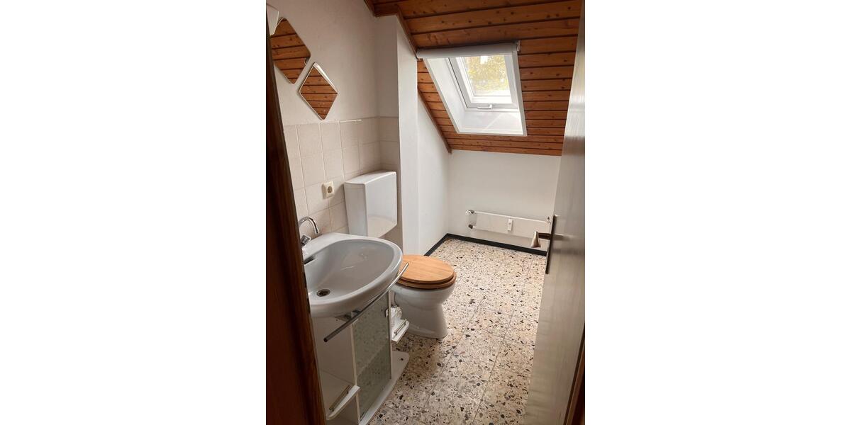 Dachgeschoßwohnung Erlangen Bruck - 2 Zimmer, 59 m&sup2;, 690&euro; | Angebot:26439386