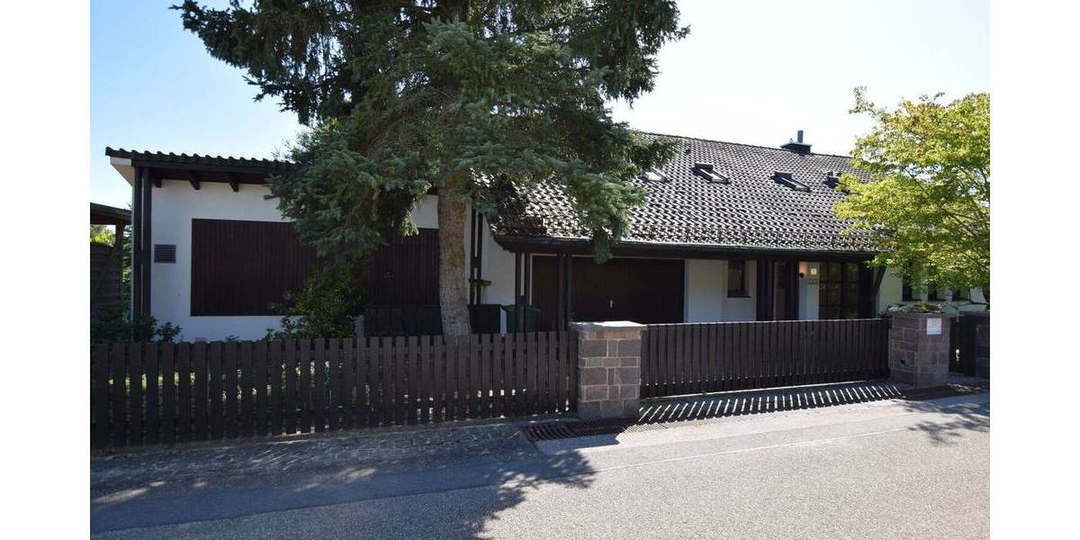 Einfamilienhaus Heilsbronn Weiterndorf - 8 Zimmer, 420 m&sup2;, 798.000&euro; | Angebot:25679029