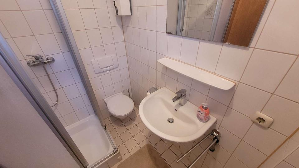 Etagenwohnung Erlangen Alterlangen - 1 Zimmer, 21 m&sup2;, 385&euro; | Angebot:26592826
