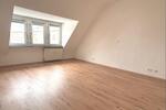 Dachgeschoßwohnung Altdorf bei Nürnberg - 4 Zimmer, 125 m&sup2;, 1.175&euro; | Angebot:25217778
