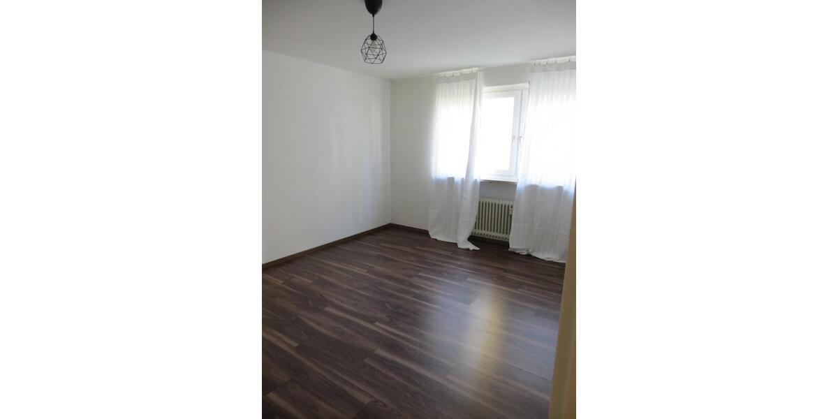 Erdgeschoßwohnung Nürnberg Hasenbuck - 2 Zimmer, 70 m&sup2;, 750&euro; | Angebot:26620682