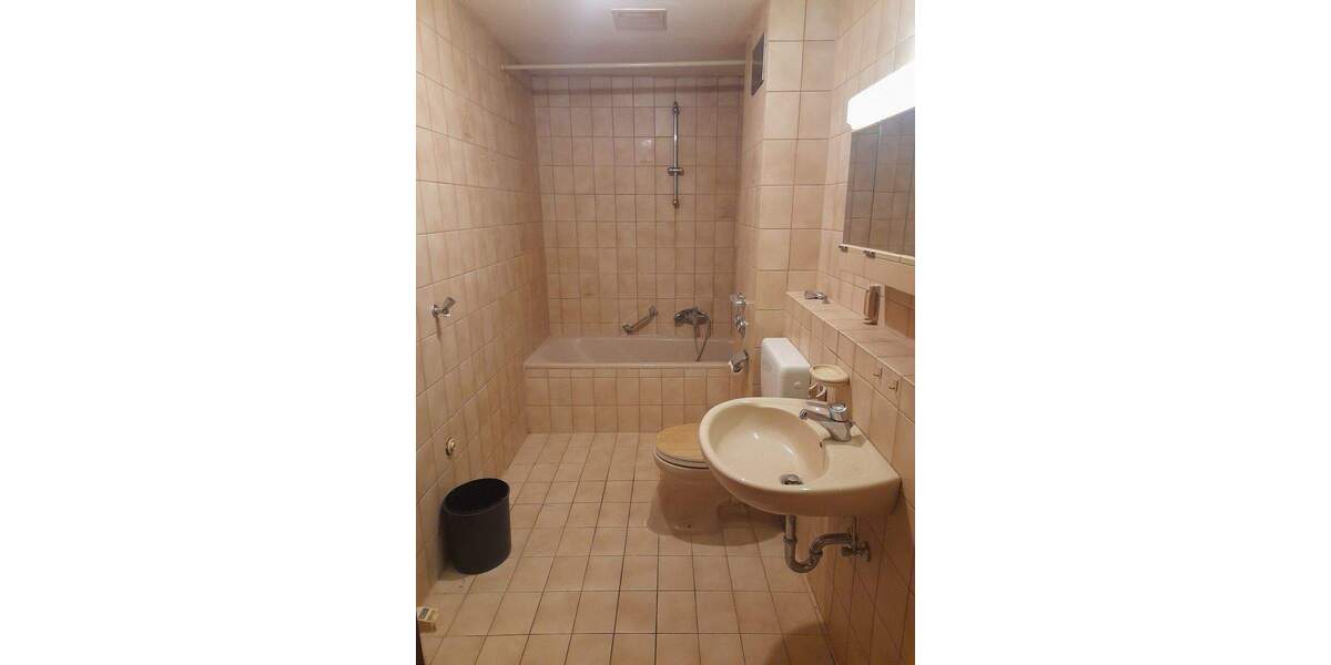 Etagenwohnung Nürnberg Steinbühl - 2 Zimmer, 49 m&sup2;, 137.400&euro; | Angebot:25862772