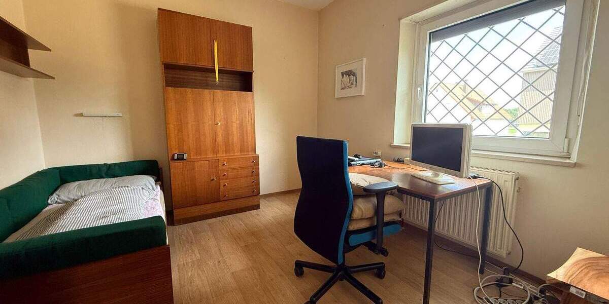 Einfamilienhaus Nürnberg Worzeldorf - 4 Zimmer, 120 m&sup2;, 550.000&euro; | Angebot:25671466