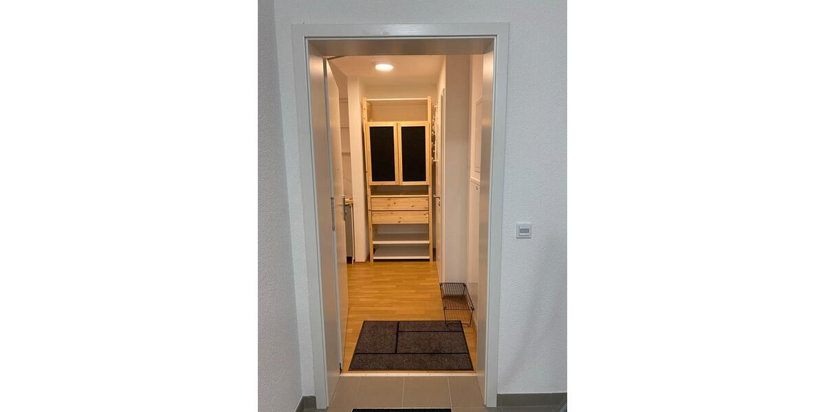 Dachgeschoßwohnung Nürnberg Almoshof - 1 Zimmer, 22 m&sup2;, 490&euro; | Angebot:25385040