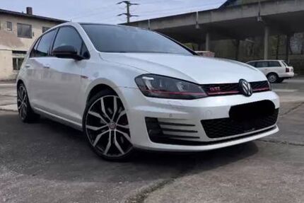 VW Golf 155.000 km 16.000 &euro; Nürnberg 90439
