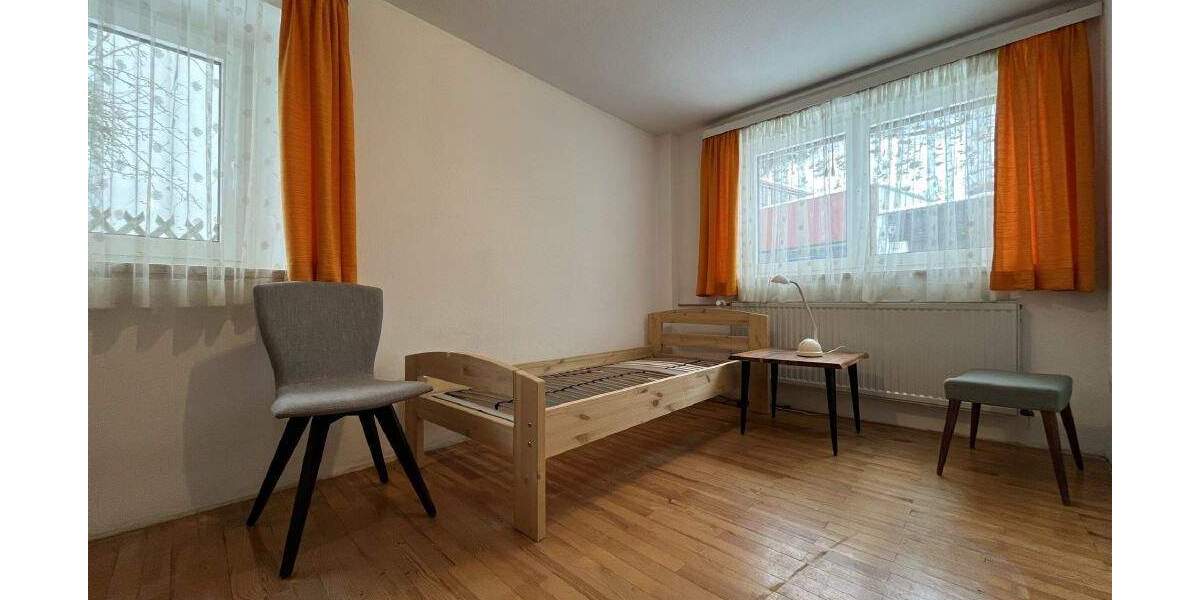 Einfamilienhaus Burgthann - 7 Zimmer, 143 m&sup2;, 319.000&euro; | Angebot:25667536