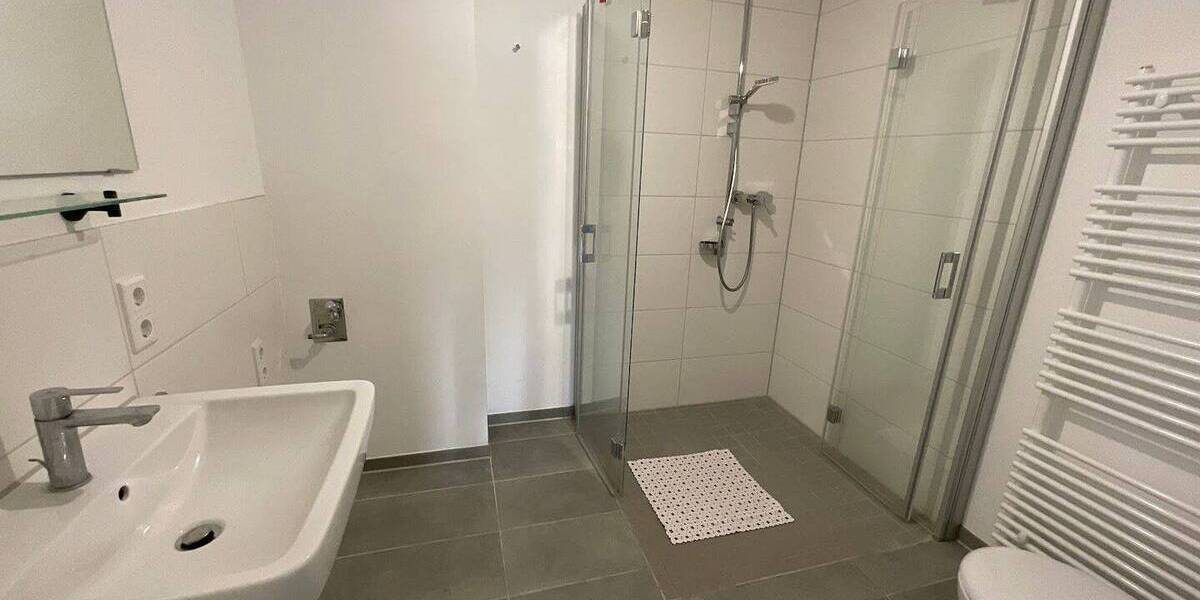 Etagenwohnung Nürnberg Schweinau - 4 Zimmer, 96 m&sup2;, 1.565&euro; | Angebot:26573061