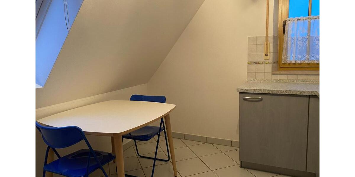 Dachgeschoßwohnung Nürnberg Almoshof - 1 Zimmer, 40 m&sup2;, 520&euro; | Angebot:25812637