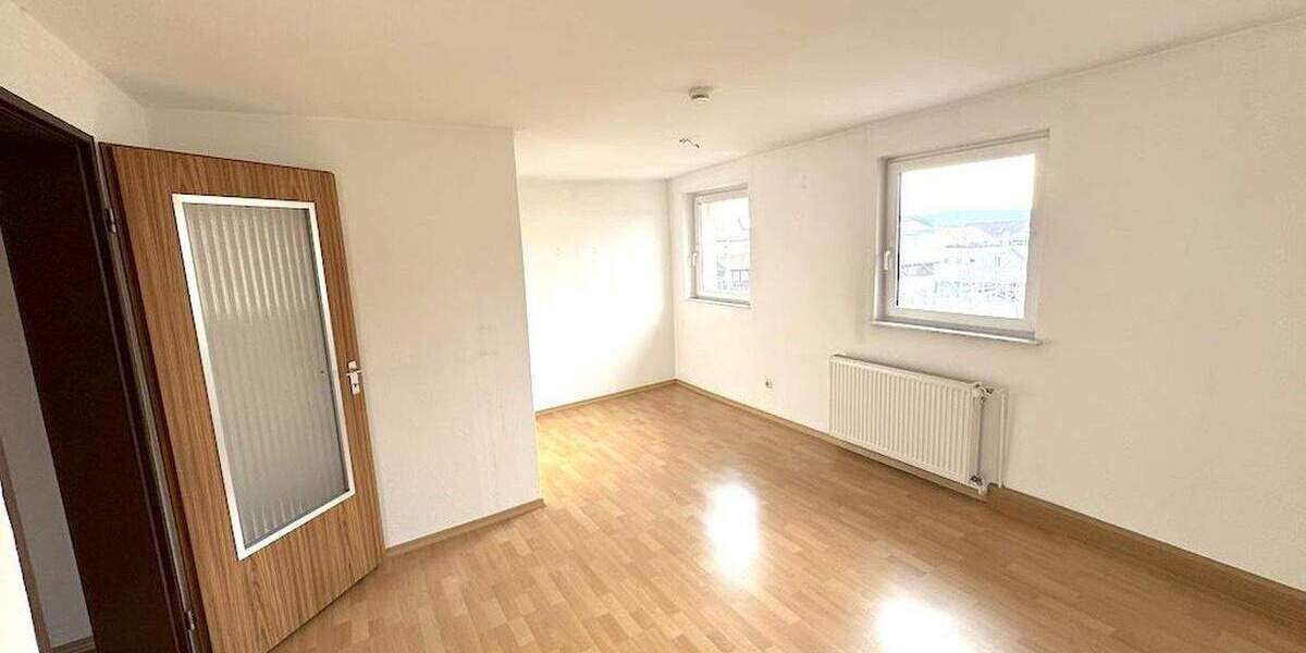 Doppelhaushälfte Lauf Heuchling - 8 Zimmer, 180 m&sup2;, 415.000&euro; | Angebot:25713719