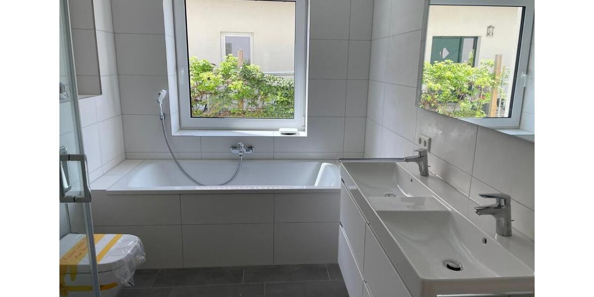Terrassenwohnung Fürth Bislohe - 4 Zimmer, 124 m&sup2;, 1.860&euro; | Angebot:26517622