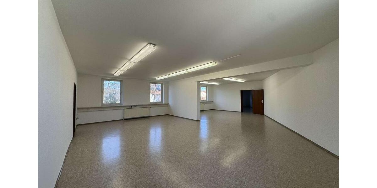 Gewerbeobjekt Fürth Bislohe - 1.800&euro; | Angebot:21456301