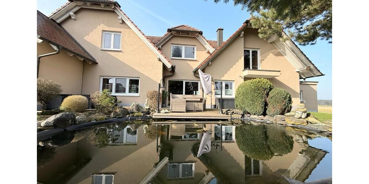 Einfamilienhaus Pyrbaum - 8 Zimmer, 238 m&sup2;, 695.000&euro; | Angebot:25993950