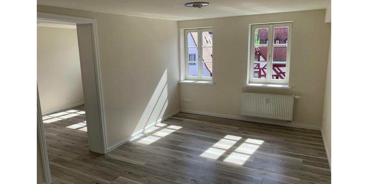 Dachgeschoßwohnung Fürth Altstadt - 2.5 Zimmer, 52 m&sup2;, 220.000&euro; | Angebot:26416036