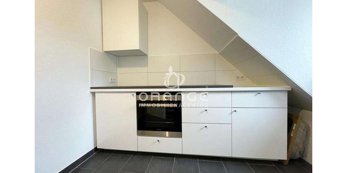 Dachgeschoßwohnung Nürnberg Gärten hinter der Veste - 3 Zimmer, 71 m&sup2;, 1.150&euro; | Angebot:25944106