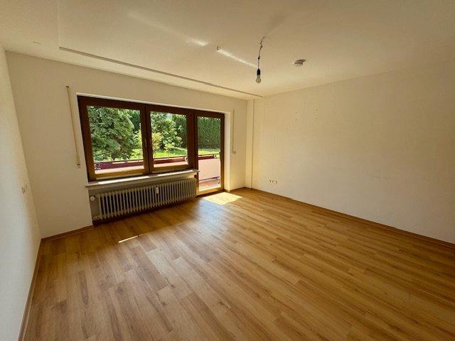 Erdgeschoßwohnung Neustadt an der Aisch - 4 Zimmer, 120 m&sup2;, 1.115&euro; | Angebot:26610730