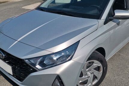 Hyundai i20 41.570 km 13.999 &euro; Fürth 90762