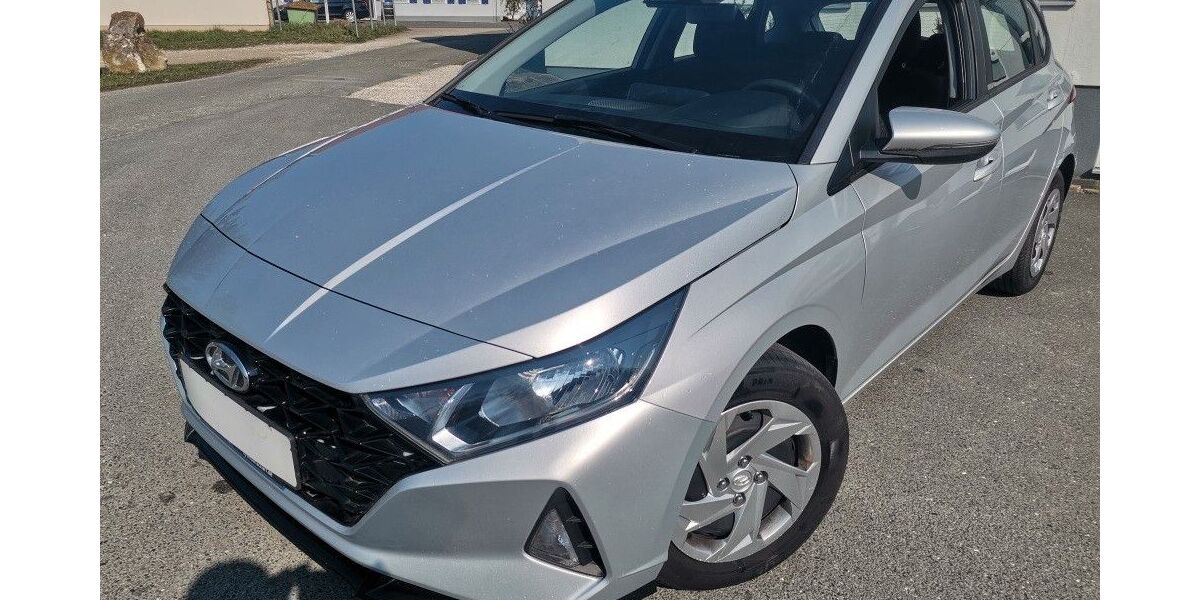 Hyundai i20 41.570 km 13.999 &euro; Fürth 90762